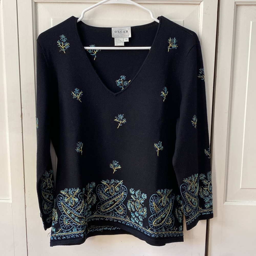 Oscar de la renta embroidered v neck sweater